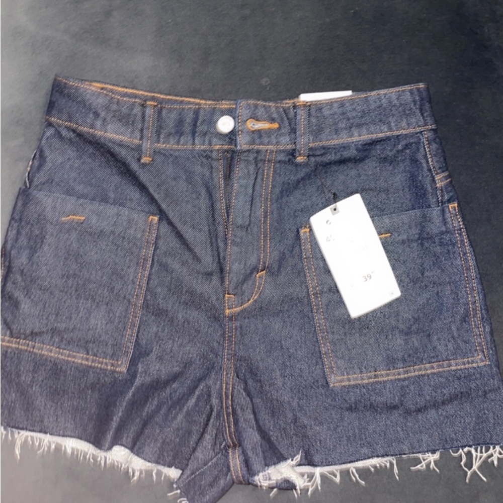 Zara and Meshki mom shorts
